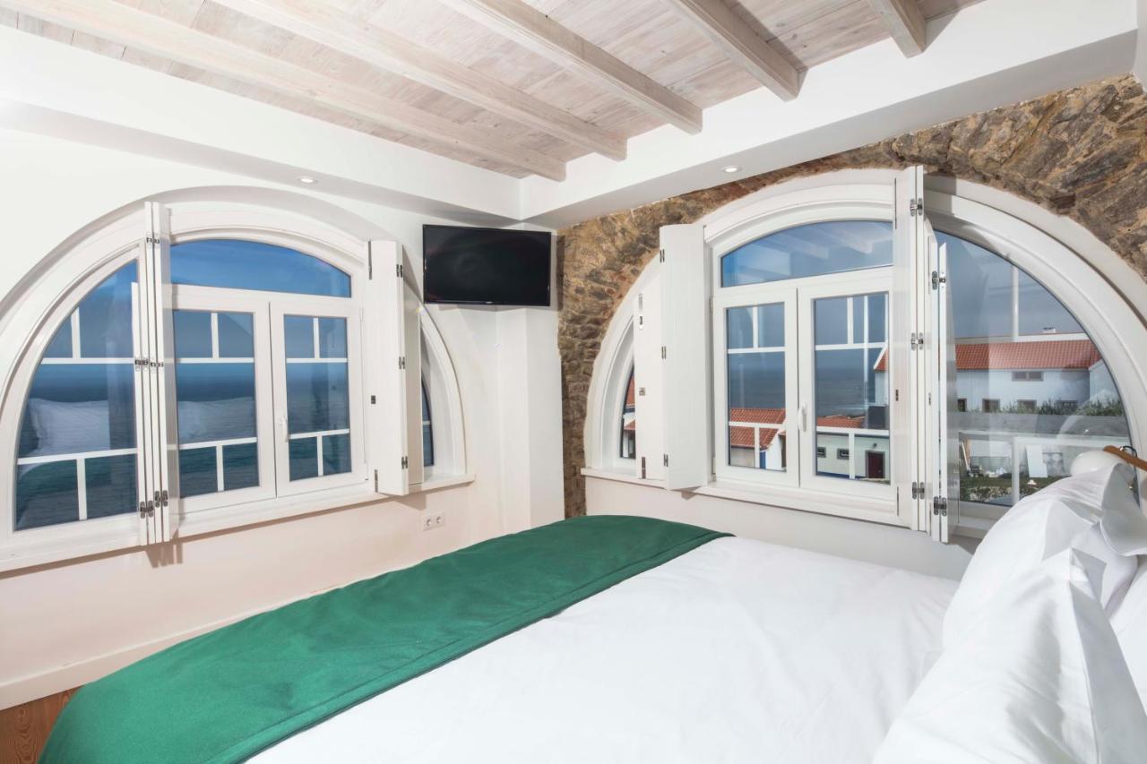 Chalet O Amorzinho Sintra Praia Azenhas do Mar Bilik gambar
