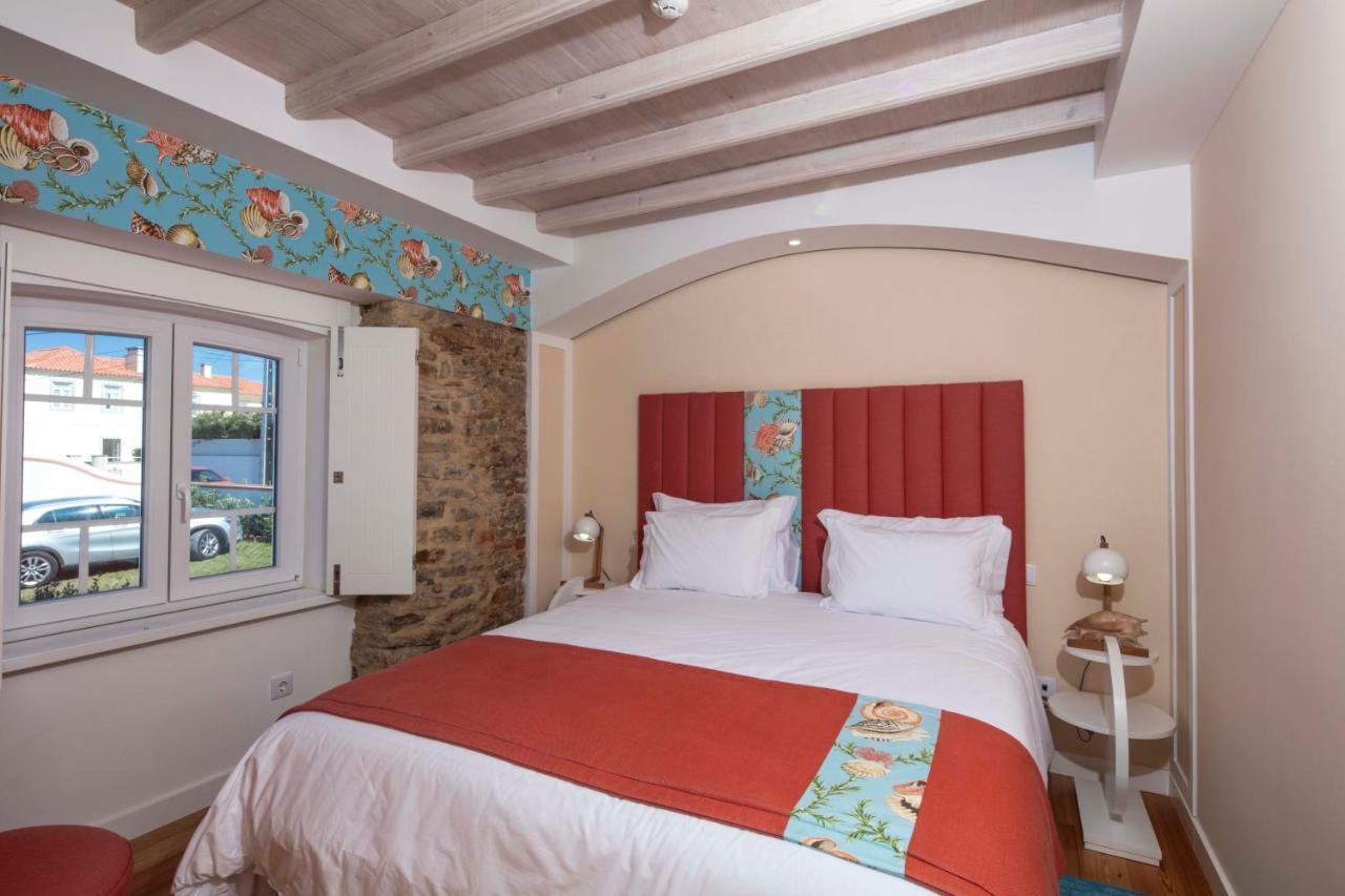 Chalet O Amorzinho Sintra Praia Azenhas do Mar Bilik gambar