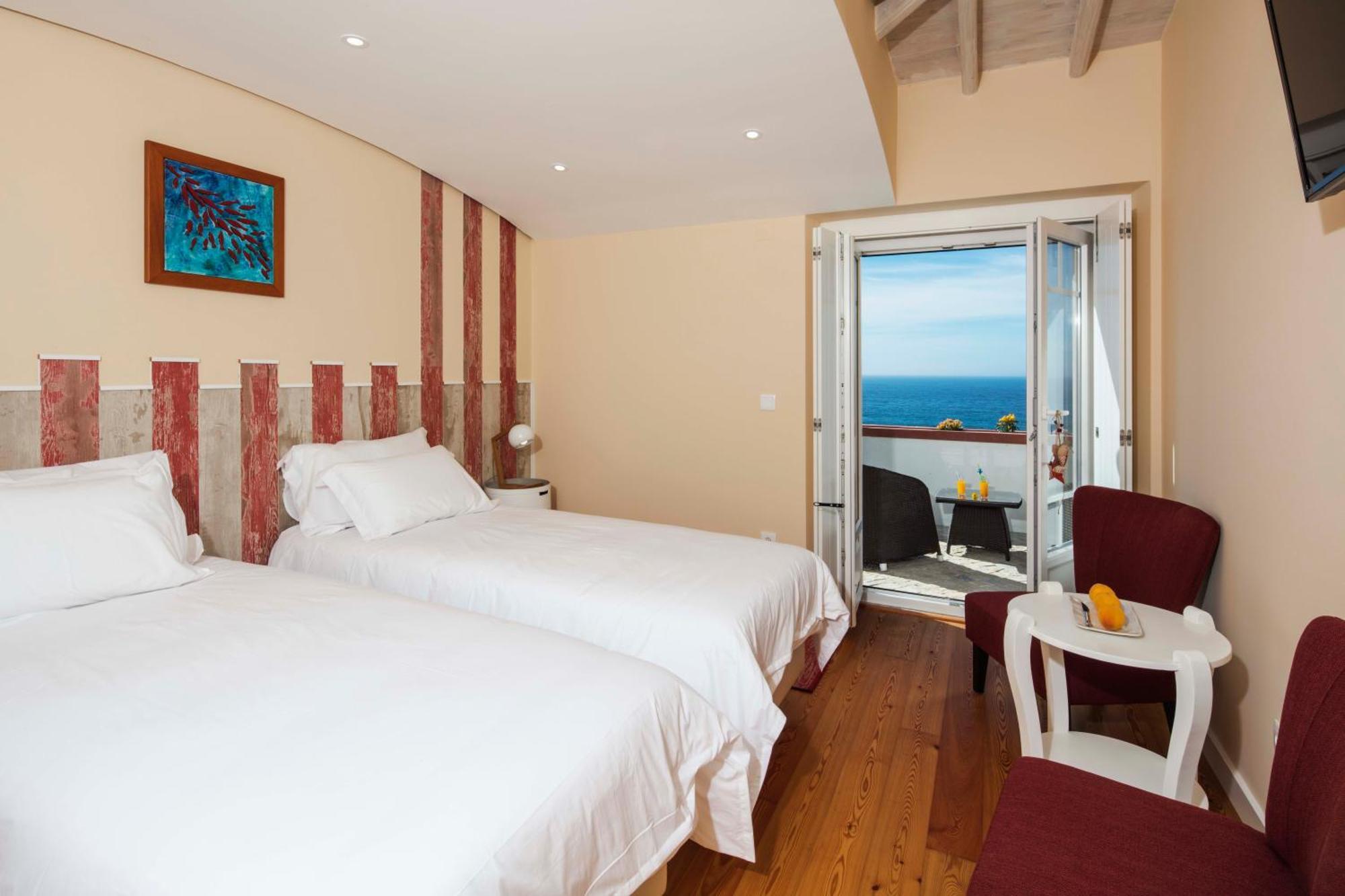 Chalet O Amorzinho Sintra Praia Azenhas do Mar Bilik gambar