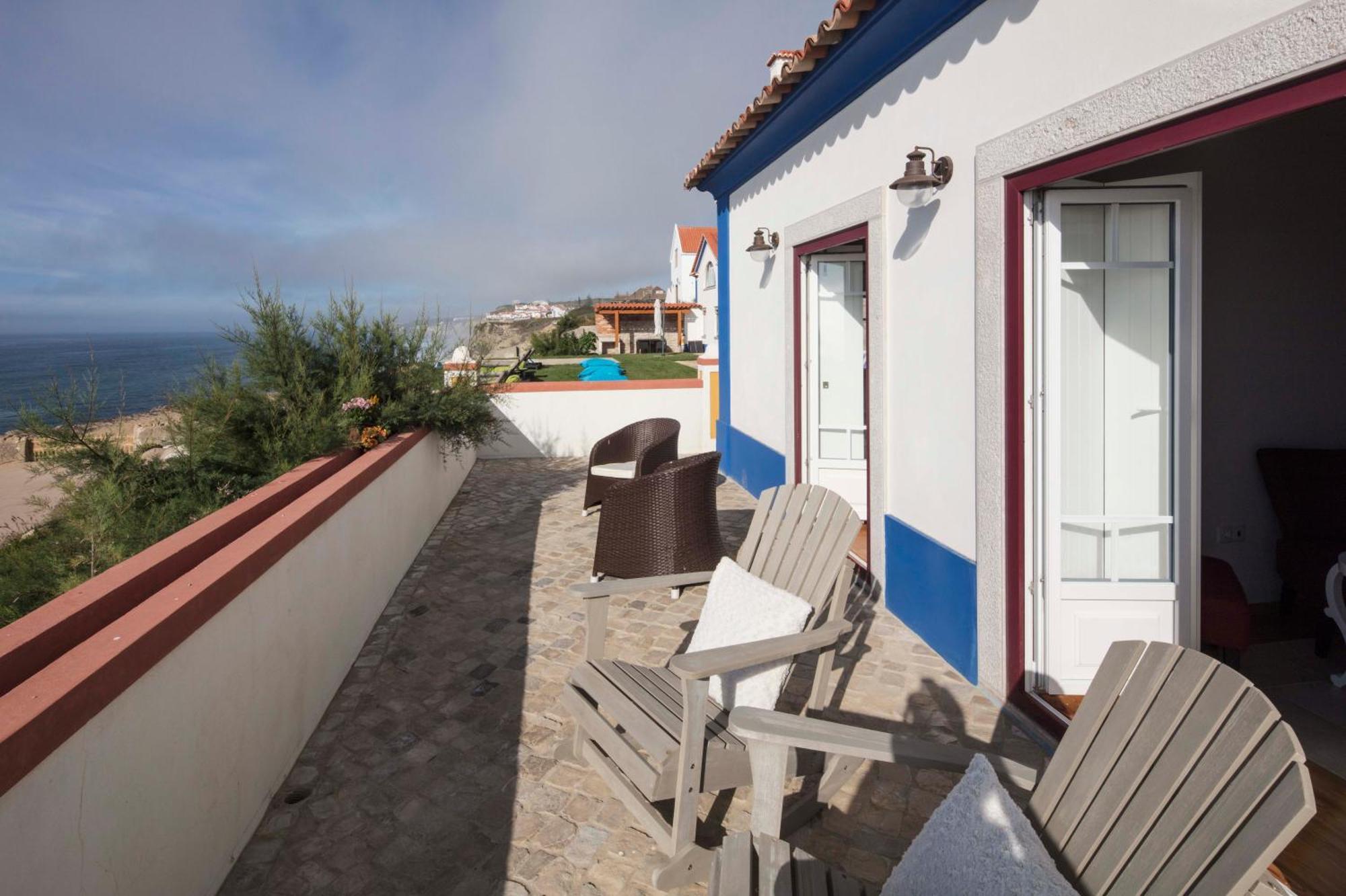 Chalet O Amorzinho Sintra Praia Azenhas do Mar Bilik gambar